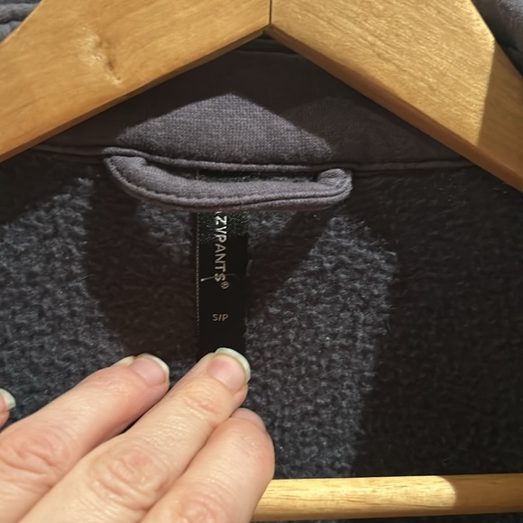 Lazy pants grey women’s button up shacket small - Picture 5 of 8